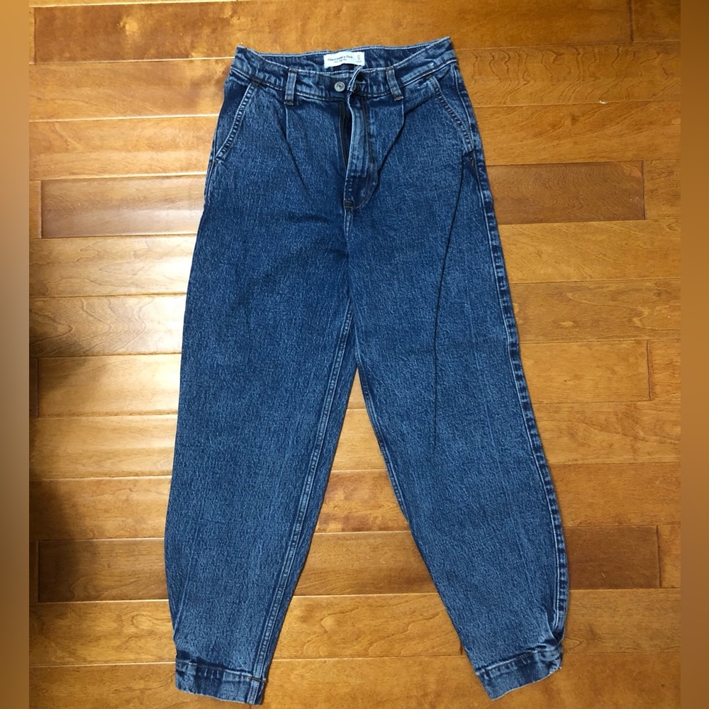 Abercrombie high waist retro style jeans